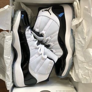 Air Jordan 11 retro - 5.5y - white/black-concord